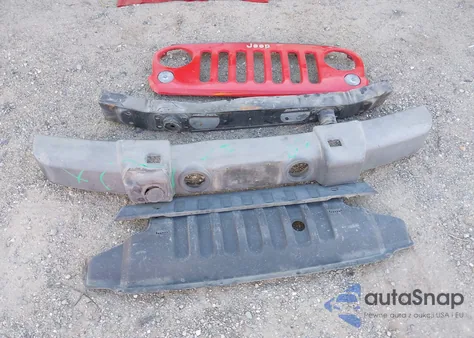 2018 Jeep Wrangler Jk Unlimited Sport S 4X4 z USA, uszkodzony, nr VIN 1C4HJWDG3JL915953